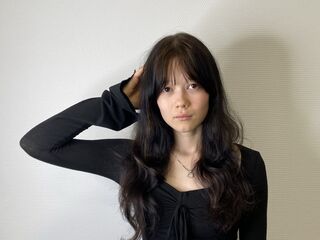 fingering girl cam SuzukiJun