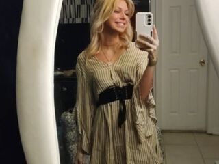 free live webcam picture SuzySweetSteps