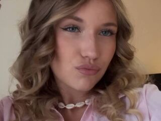 sexcam photo ThomasineKemery