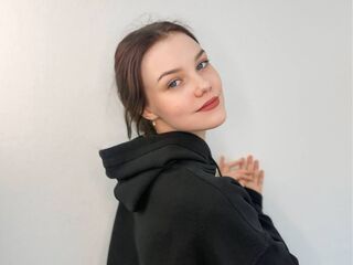 camslut webcam video ToraMendiaz