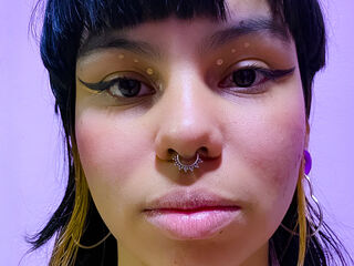 mastubating web cam girl VanesaJonss