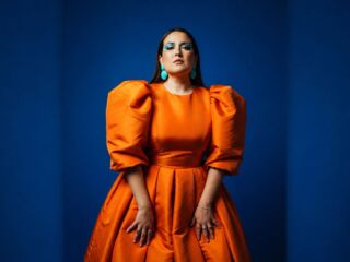 hot cam girl masturbating with sextoy VivianaGrays