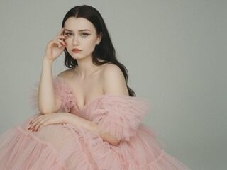 camgirl live porn cam YahairaTurnham