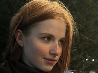 cam slut chat YumiMee