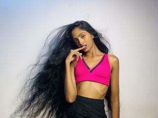 camgirl masturbating with sex toy ZaraElina