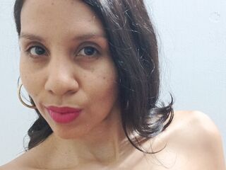 masturbating webcam girl ZaraFernandez